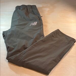 New Balance Performance Training Pants in Deep Green